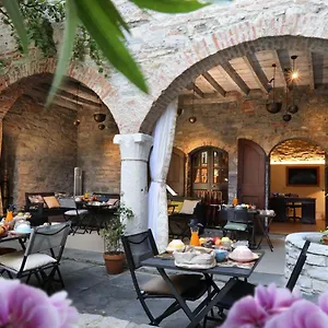 https://suitesatelier-lake-como.it-lombardy.com